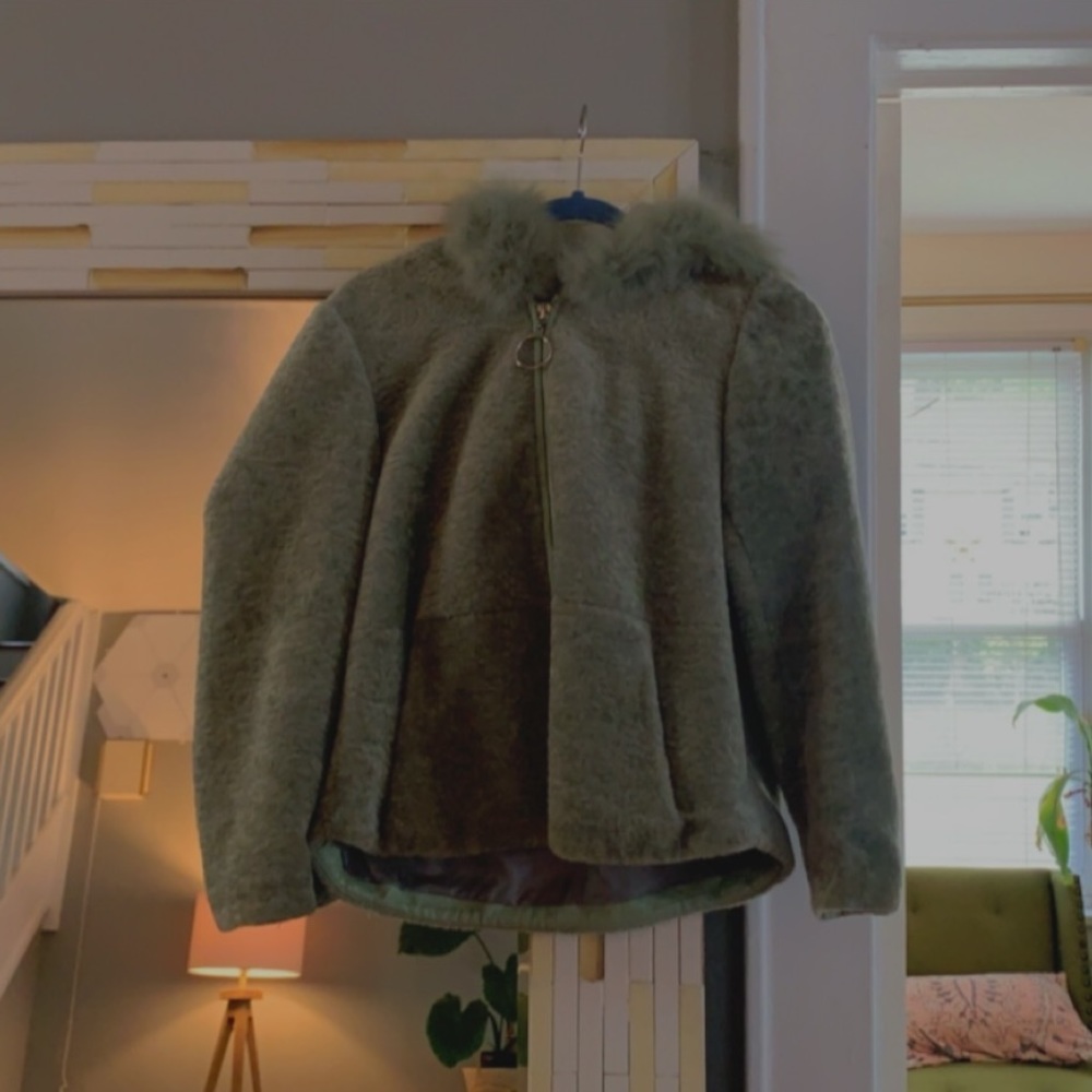 Real Fur/ Shearling Zip Up - Picture 2 of 5